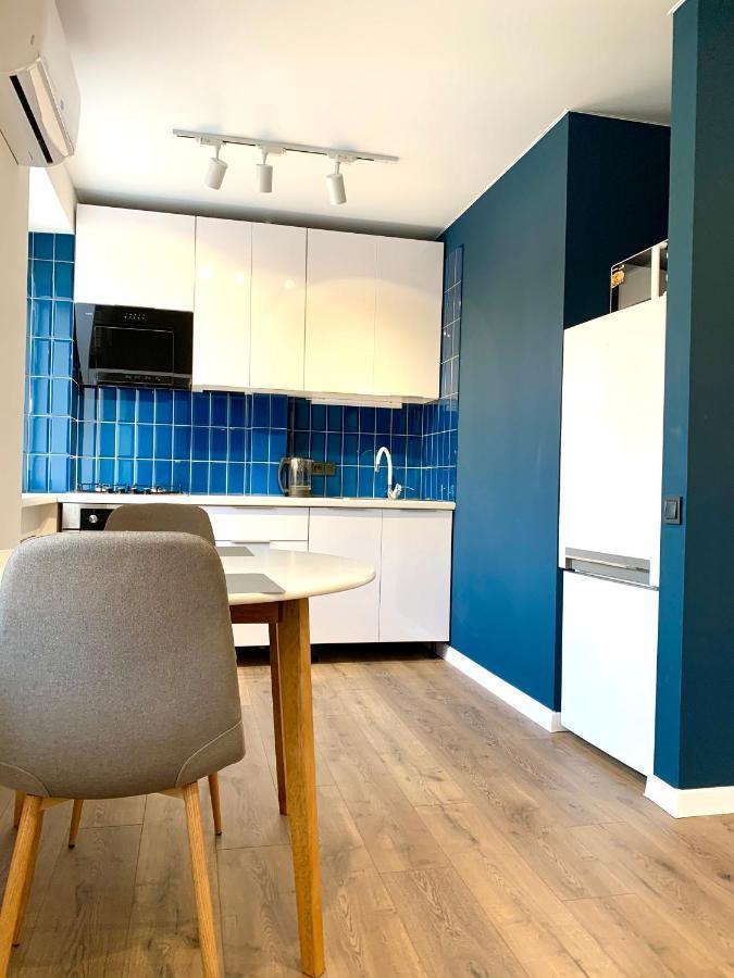 Navy City Center Apartment Двокімнатні Апартаменти В Центрі Міста Полтава Экстерьер фото