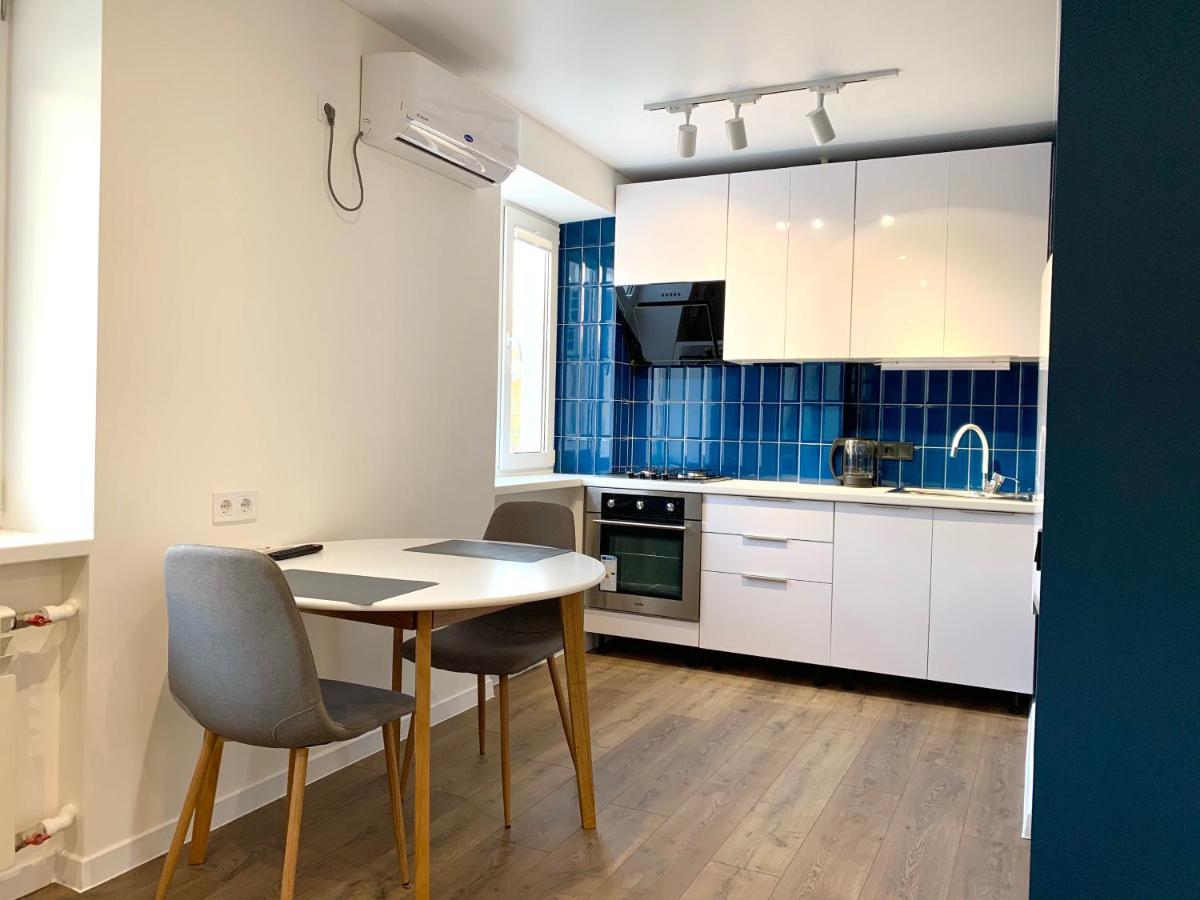 Navy City Center Apartment Двокімнатні Апартаменти В Центрі Міста Полтава Экстерьер фото
