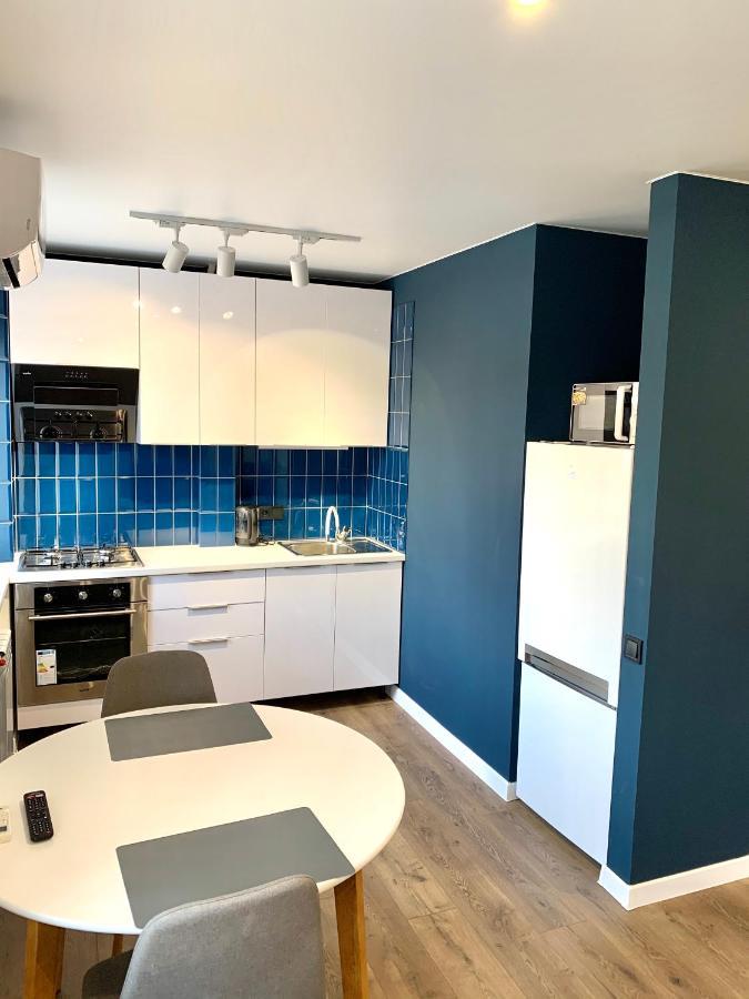 Navy City Center Apartment Двокімнатні Апартаменти В Центрі Міста Полтава Экстерьер фото