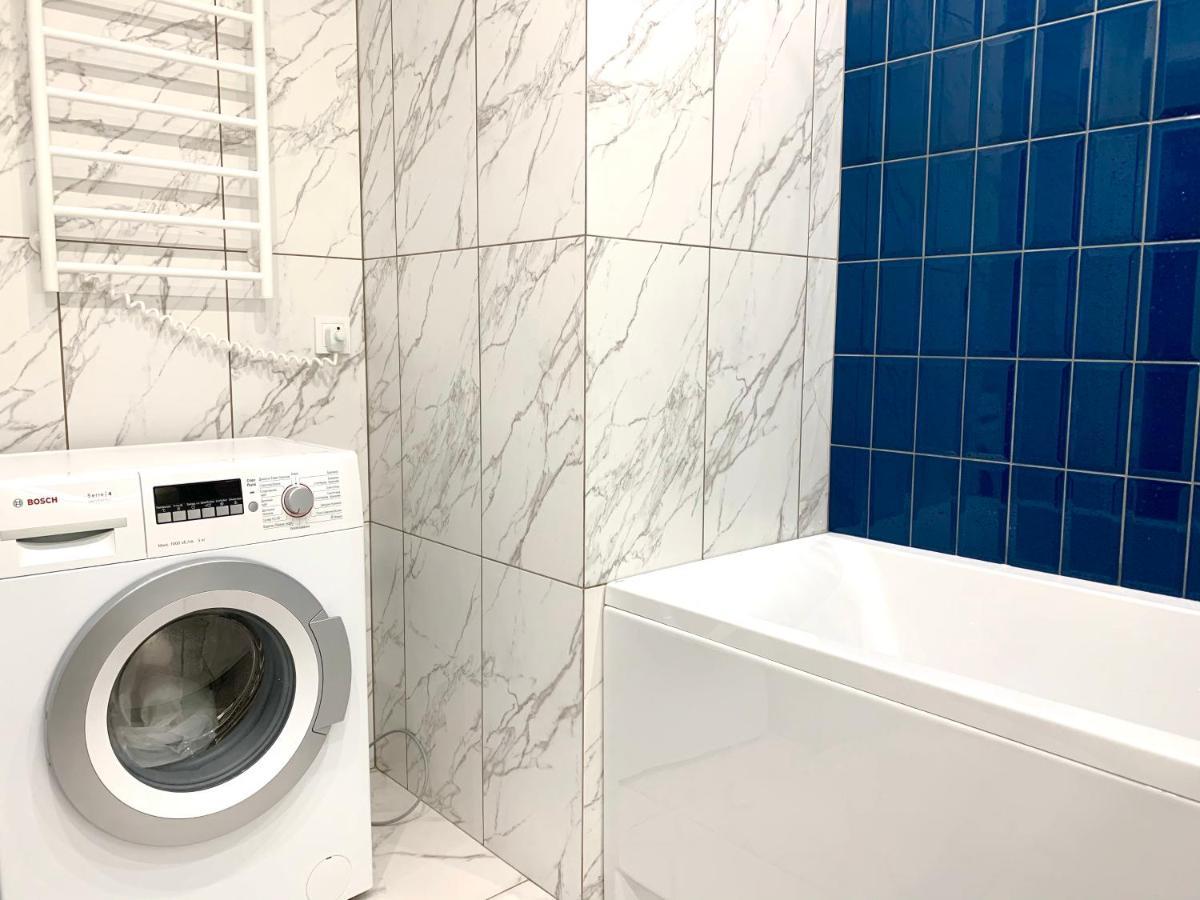 Navy City Center Apartment Двокімнатні Апартаменти В Центрі Міста Полтава Экстерьер фото